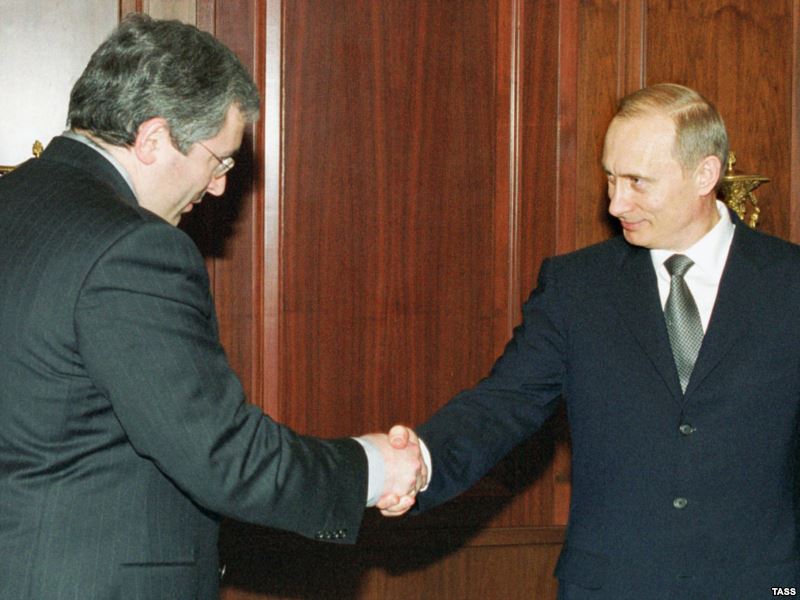 https://gdb.rferl.org/D1640A90-59C3-4828-AE28-F923D8B9186A_mw800_s.jpg