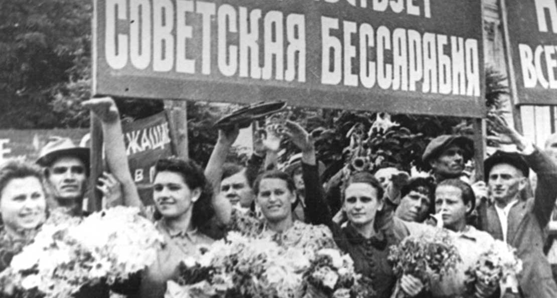 Десантная операция в Бессарабии. Как РККА нанесла удар по румынским войскам в 1940 году с воздуха? Десантная операция в Бессарабии. Как РККА нанесла удар по румынским войскам в 1940 году с воздуха? армии, Бессарабии, бригады, операции, бригад, войск, румынских, воздушнодесантных, воздушнодесантные, составе, фронта, румынской, части, границе, десантников, боевой, солдат, Румынией, шесть, после