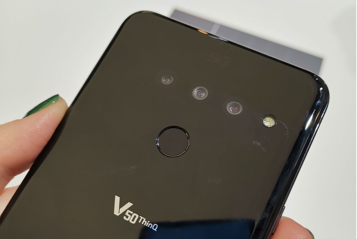 Быстрый тест LG V50 ThinQ: смартфон с 5G, съемным экраном и 5 камерами новости