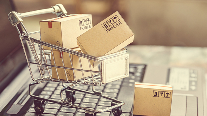 Только подумал купить диван, а из магазина уже звонят: Как за нами следят из телефона и компьютера