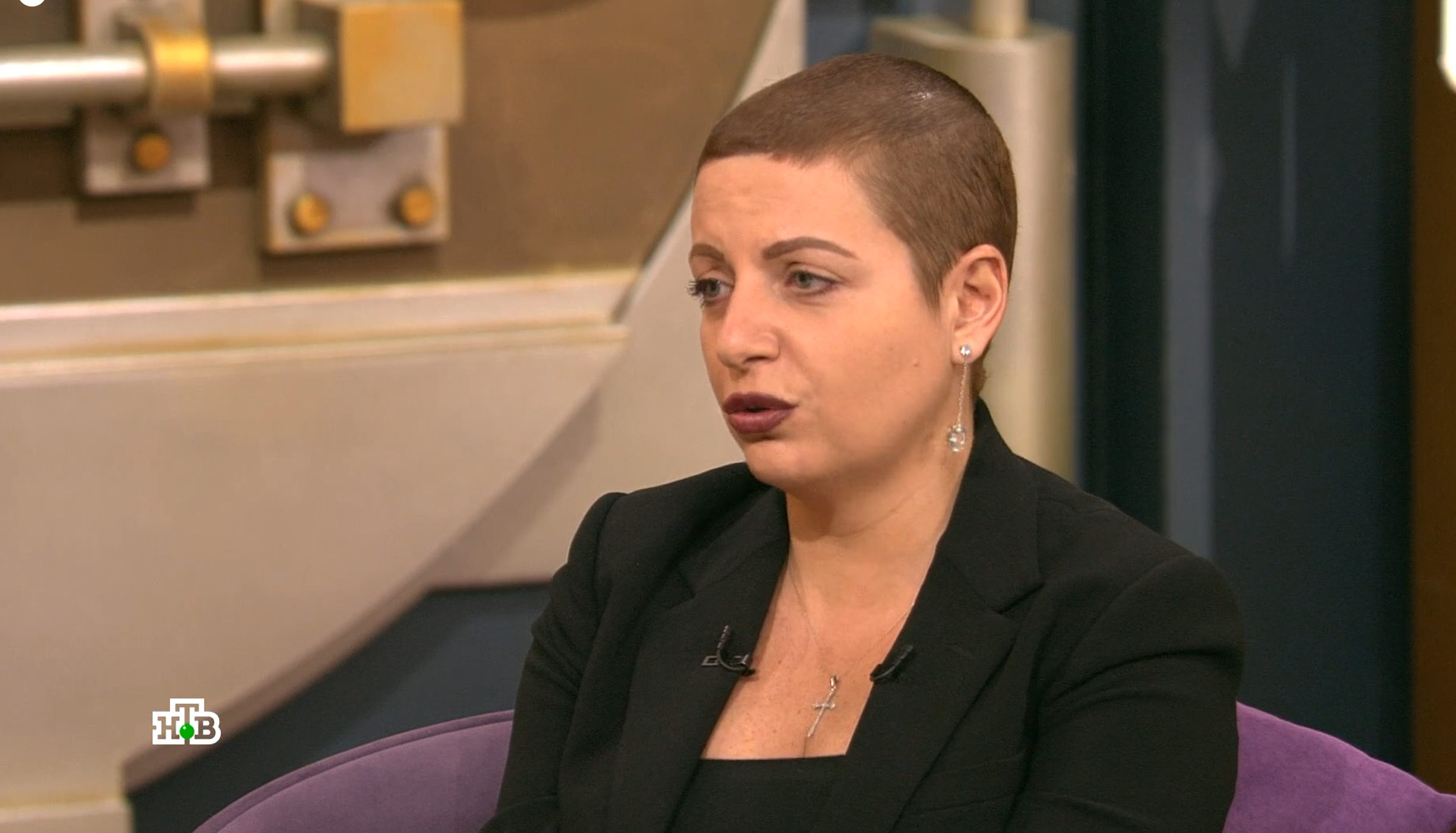 Хранит прах мужа в спальне и скрывает от детей свой диагноз: больная раком Маргарита Симоньян рассказала, как живет после смерти Тиграна Кеосаяна Симоньян, Маргарита, Кеосаян, поделилась, Однако, режиссера, также, жизни, журналистка, эфире, Тигран, «Секрет, миллион», рассказала, когда, словам, врачи, Кеосаяна, смерти, Тиграна