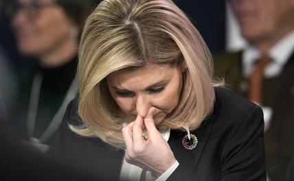 «Клоунесса» Зеленская под Рождество решила быть ближе к народу — скорее всего, к лондонскому