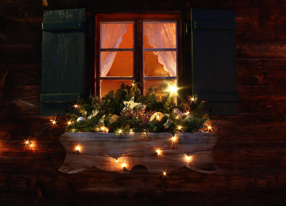 Подхожу к окну и вечер. Новогодний уют. Новогодние окна. Уютный новый год. Рождественское окно.
