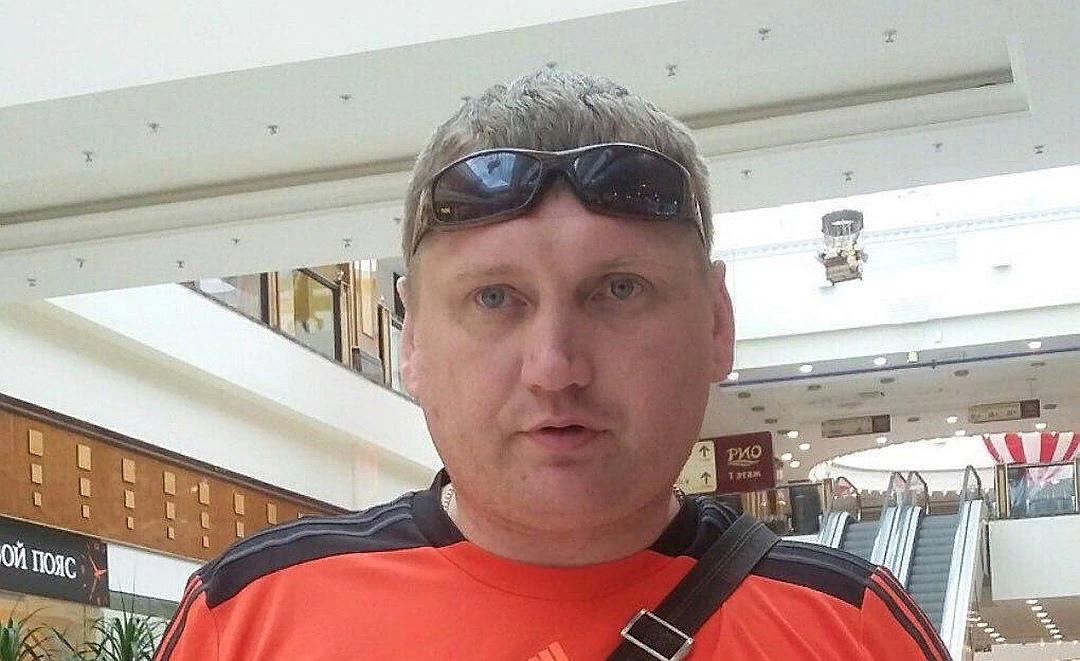 Зашел и вышел. Мужчина в роскошных сапогах угнал новейший BMW X7 в Мытищах авто и мото,автоновости