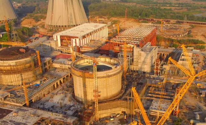 Доброго времени суток, друзья! В Казахстане планируют построить АЭС, что поддерживают многие местные жители. Но есть и такие, кому идея не очень нравится.-2