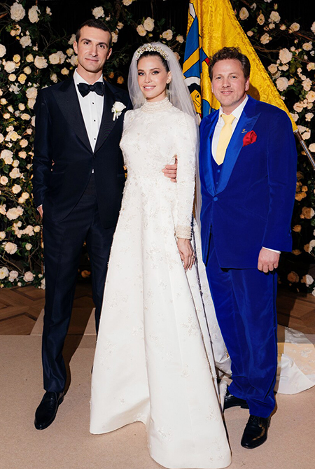 Даша Жукова поделилась новым снимком со свадьбы со Ставросом Ниархосом Даша Жукова поделилась новым снимком со свадьбы со Ставросом Ниархосом Свадьбы,Звездные свадьбы