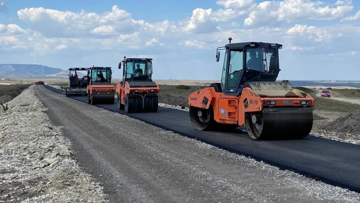 Крым получит более 9 миллиардов рублей на ремонт дорог в ближайшие три года