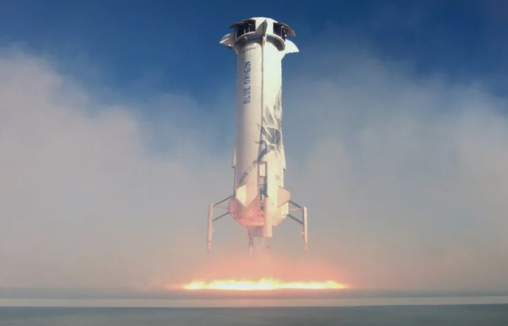 Ракета Blue Origin отклонилась от курса после запуска 33 photo