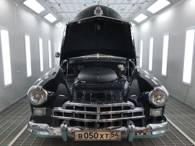 В Новосибирске продают ЗИМ с современной начинкой В Новосибирске продают ЗИМ с современной начинкой автомобиль,Россия,тюнинг