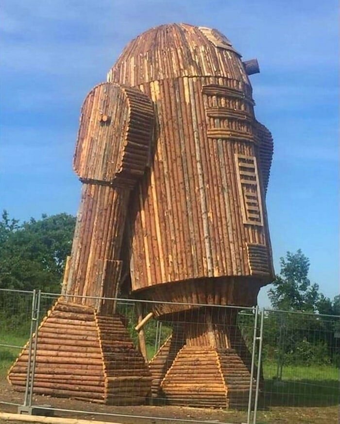 20 снимков из серии «Тем временем в…», которые высмеивают стереотипы о разных городах и странах 20 снимков из серии «Тем временем в…», которые высмеивают стереотипы о разных городах и странах мир,страны