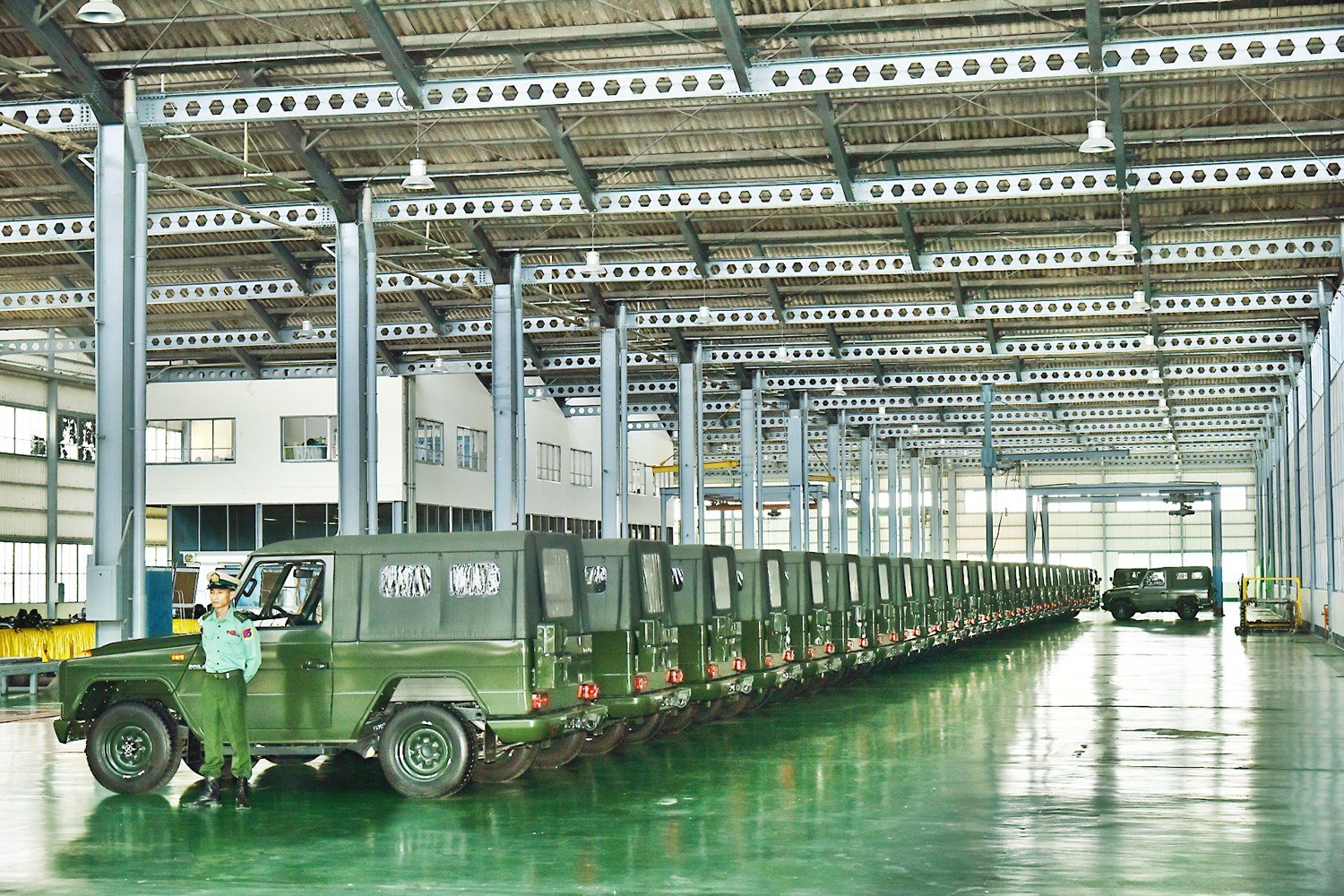 У Гелендвагена появился еще один подражатель У Гелендвагена появился еще один подражатель авто,авто и мото,автоновости