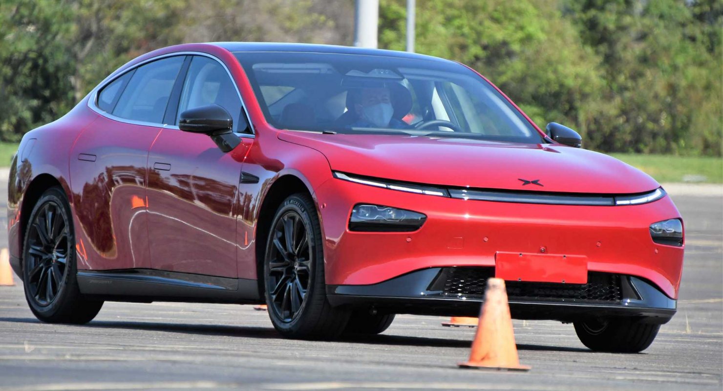 XPeng снижает начальные цены на свой флагманский седан
