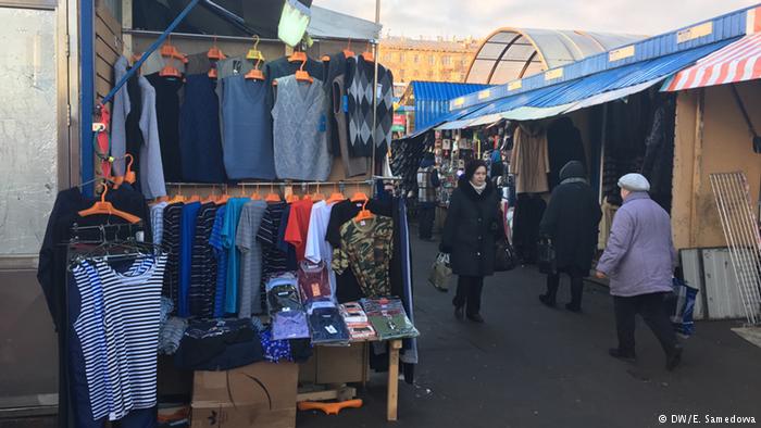 Кому на Руси хорошо жить, а кому еще лучше Кому на Руси хорошо жить, а кому еще лучше кому на Руси жить хорошо