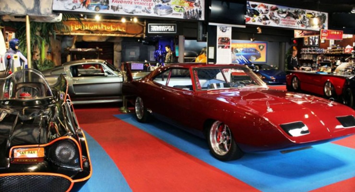 Где сейчас автомобили из культовых фильмов