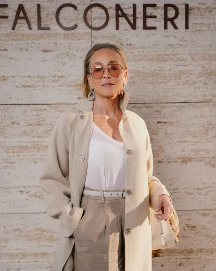 Шэрон Стоун и Ева Лонгория посетили светский ужин модного бренда Лонгория, Шэрон, посетили, Стоун, коллекции, СтоунЕва, ЛонгорияЕва, ЛосАнджелесе, Кидман, Николь, СтоунРанее, мужемШэрон, ЛонгорияЛейтон, МистерЕва, Суинтон, СтоунШэрон, маркиШэрон, одеты, гости, брюки