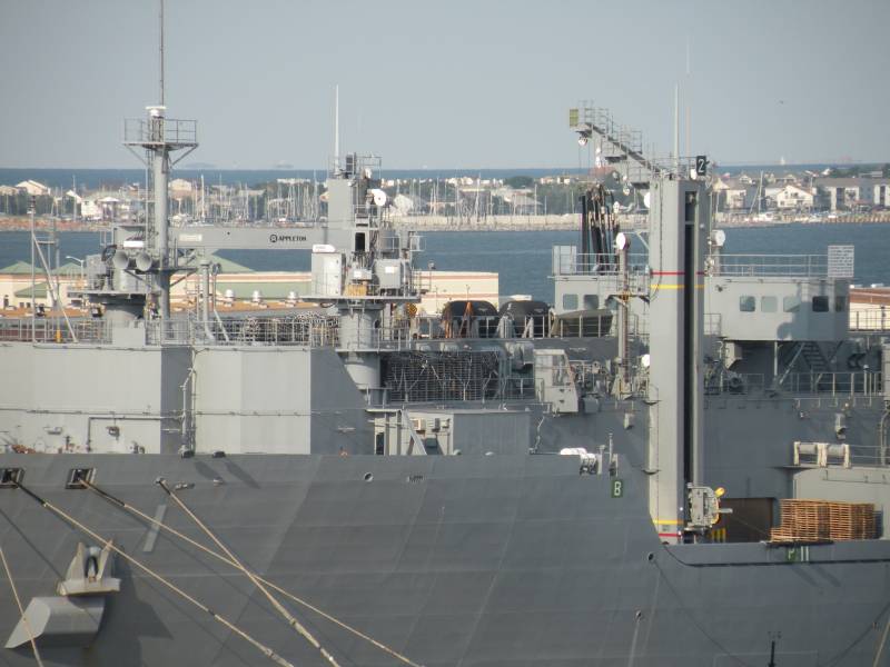 Военно-морская база Норфолк – проплывая мимо вмф