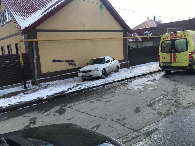 На Урале цыгане угрожают девушке, которую сбил их родственник