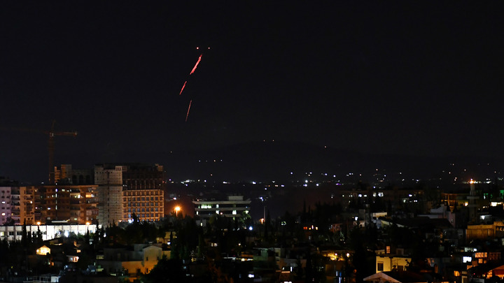 Израиль ударил в ответ или сорванная провокация? Сирийские ПВО отразили атаку сирия