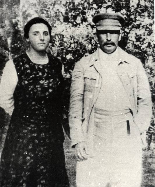 3 жены советских лидеров, предпочитавшие оставаться в тени Андропов, только, Сталин, очень, когда, Надежда, Владимирович, Сталина, времени, которая, о том, политикой, после, в семье, жизни, в этом, с собой, сильно, советского, часто