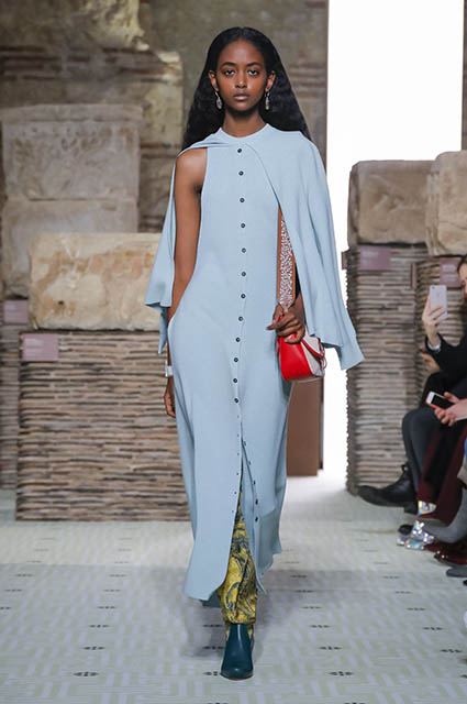 Неделя моды в Париже: Ума Турман, Азия Ардженто, Джиджи Хадид и другие на показе Lanvin осень-зима 2019/2020 Новости моды