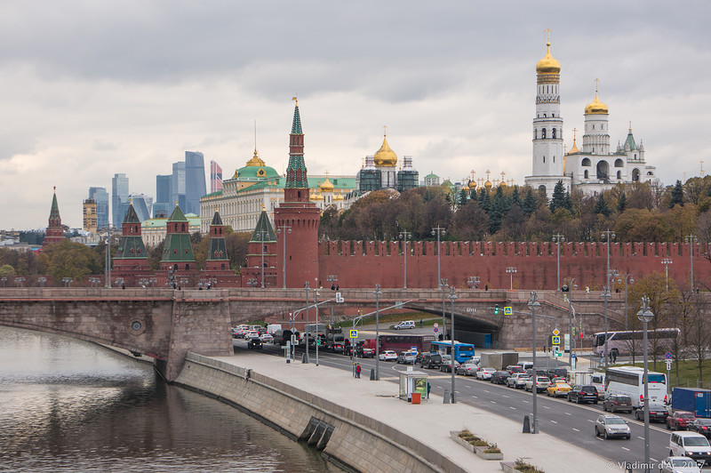 Кремль со стороны москва реки