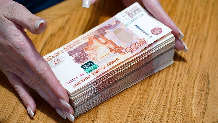 В России назвали регионы с самой высокой зарплатой по итогам 2023 года