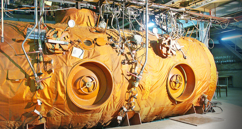 Сверхглубокие погружения: может ли человек жить на глубине 700 м?