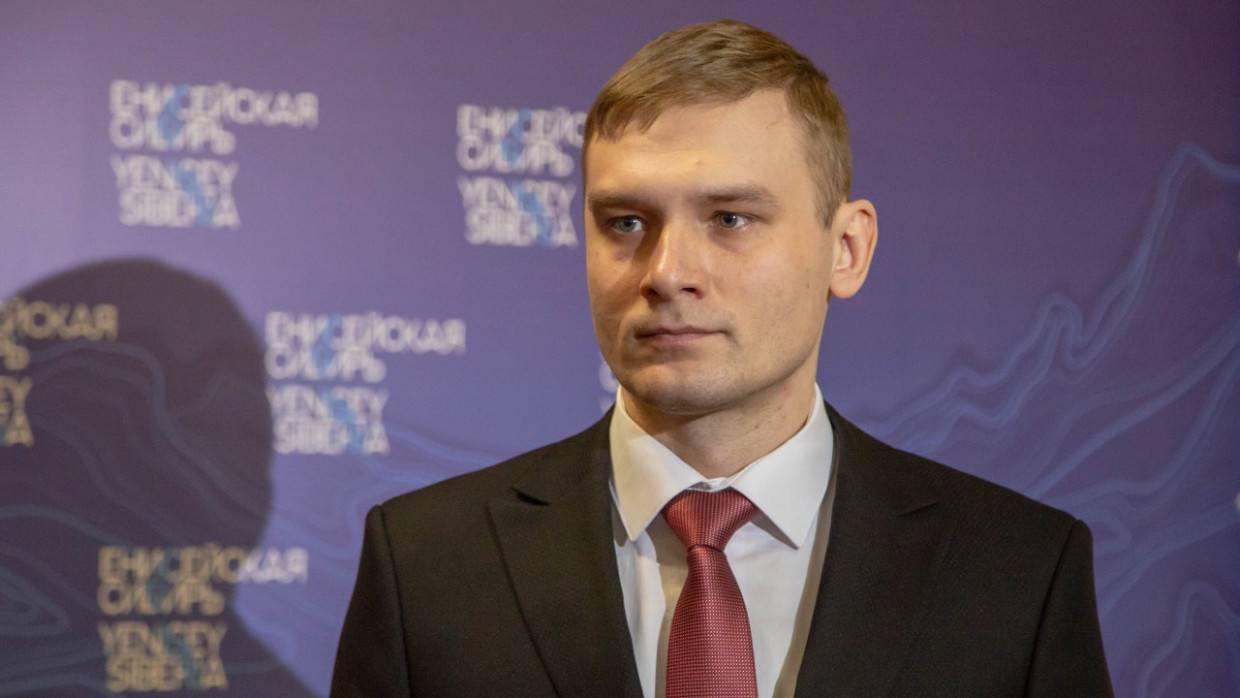 Глава Хакасии Коновалов: МО РФ направит военных медиков в республику для борьбы с COVID-19