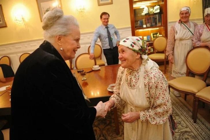 Любовь к музыке и ревнивый муж: как жила «бурановская» бабушка, лицо коллектива Любовь к музыке и ревнивый муж: как жила «бурановская» бабушка, лицо коллектива звезда,шоу,шоубиz,шоубиз