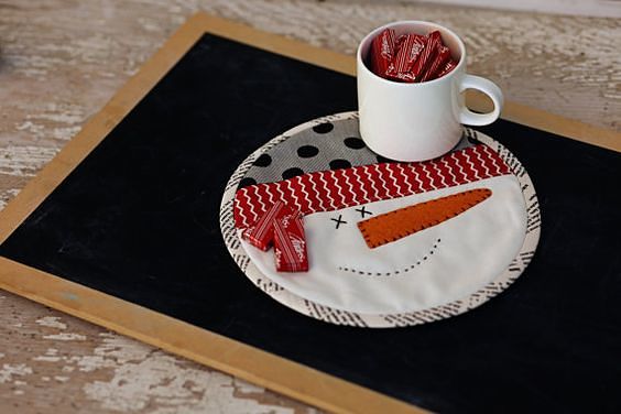 Такие прикольные мелочи для кухни можно сшить на подарок к празднику. handmake,поделки своими руками,шитье