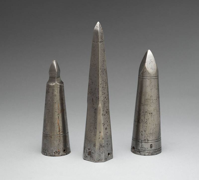 Доспехи двух королей и одного императора Доспехи двух королей и одного императора история