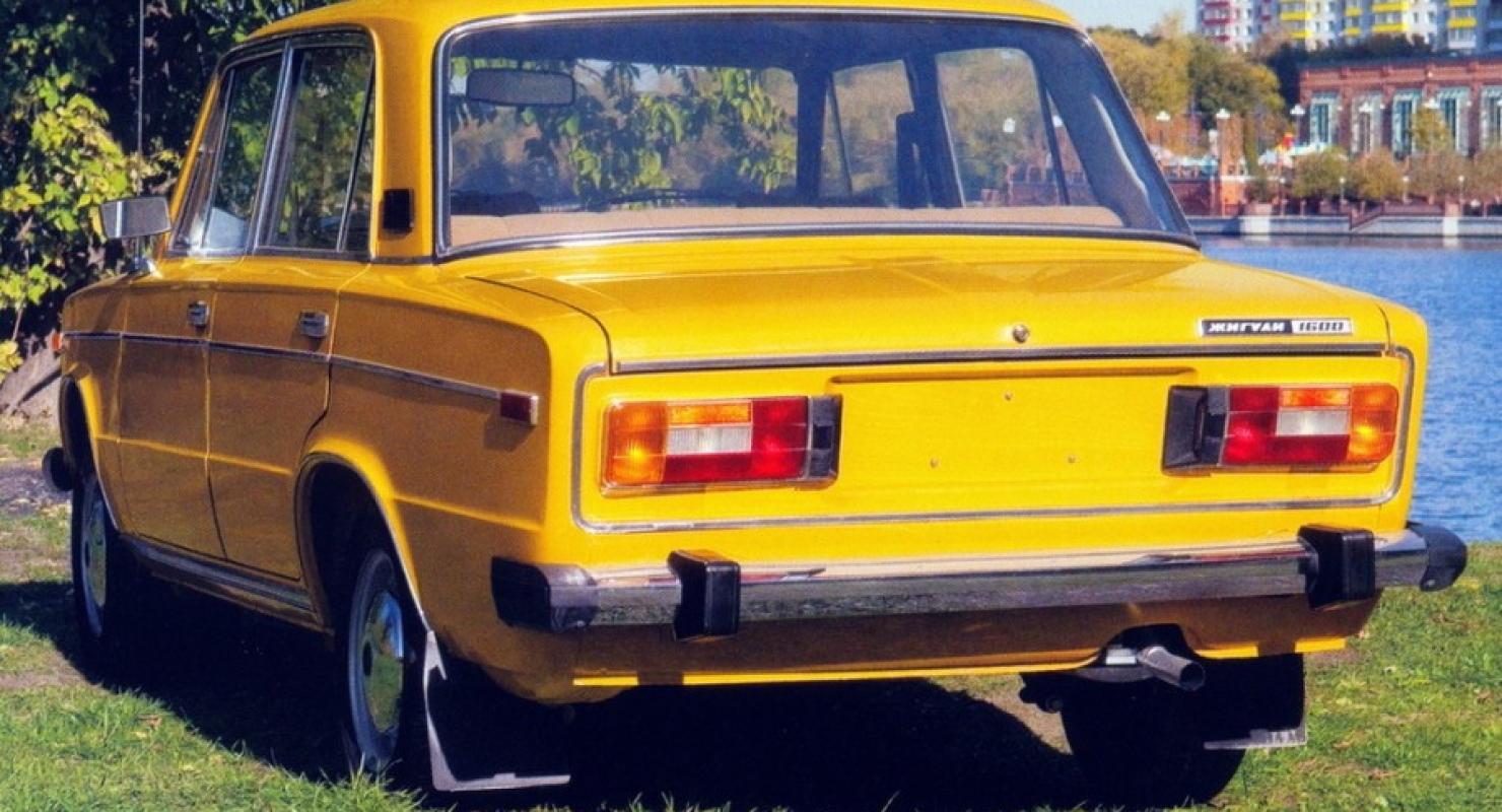 Как своими силами заменить элементы заднего бампера на ВАЗ-2106