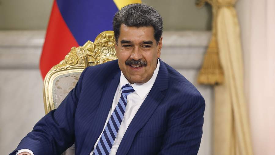 Посол России назвал заслуживающей доверие победу Мадуро на выборах