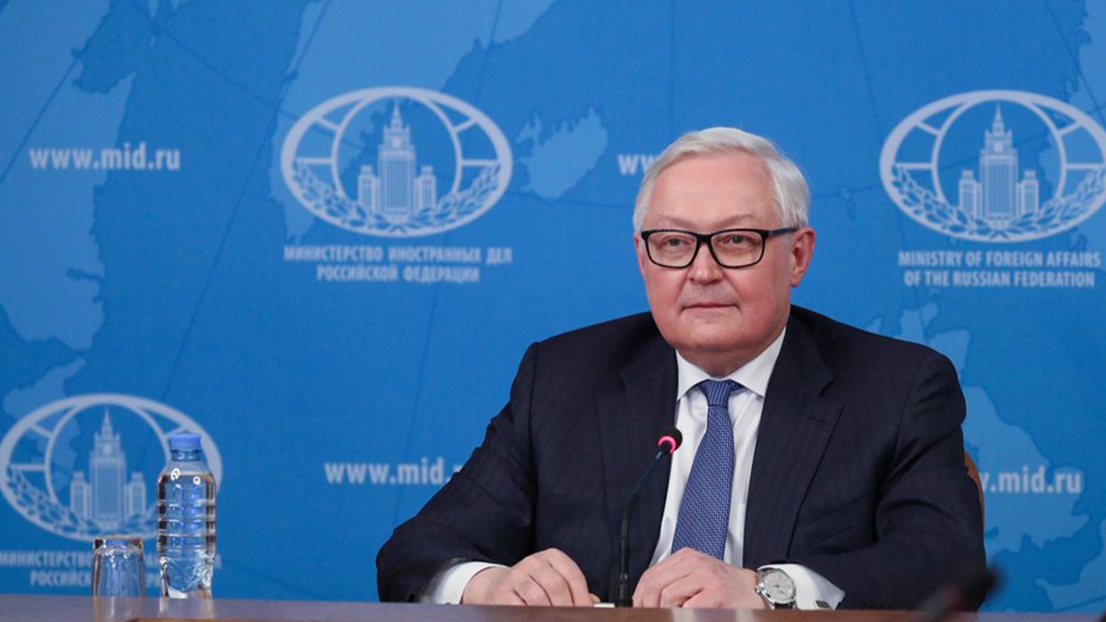 Рябков заявил, что НАТО «зомбирует» страны