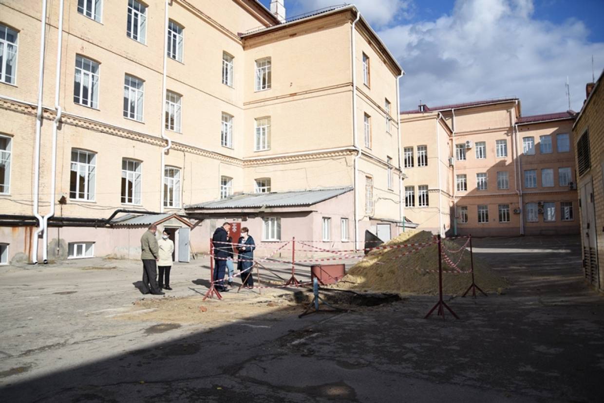 Таинственные катакомбы обнаружили под новочеркасской школой