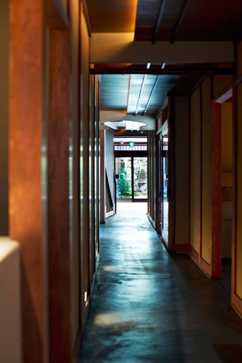  В Японии открыли кофейню внутри трехсотлетнего здания