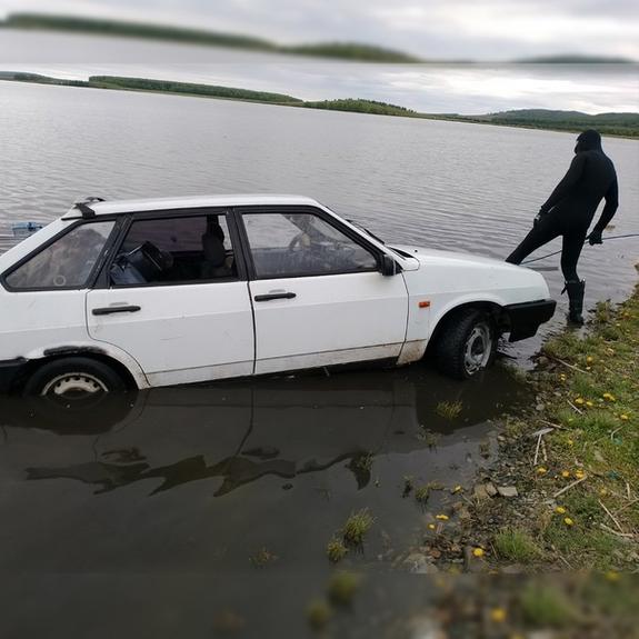 В Челябинской области мужчина погиб в утонувшем автомобиле