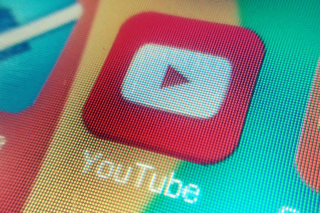 Посещаемость YouTube в России выросла после замедления его работы