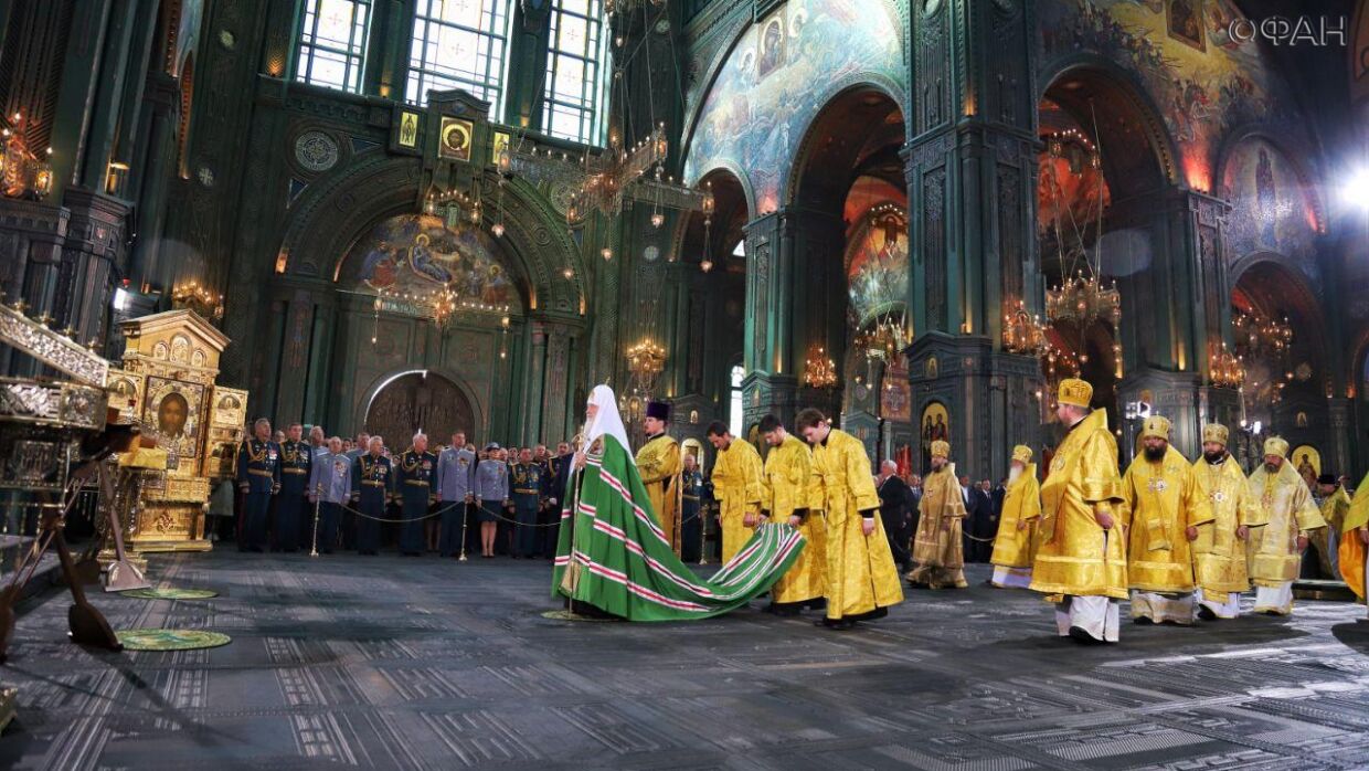 Главный храм российской армии получил в дар две редкие святыни. ФАН-ТВ