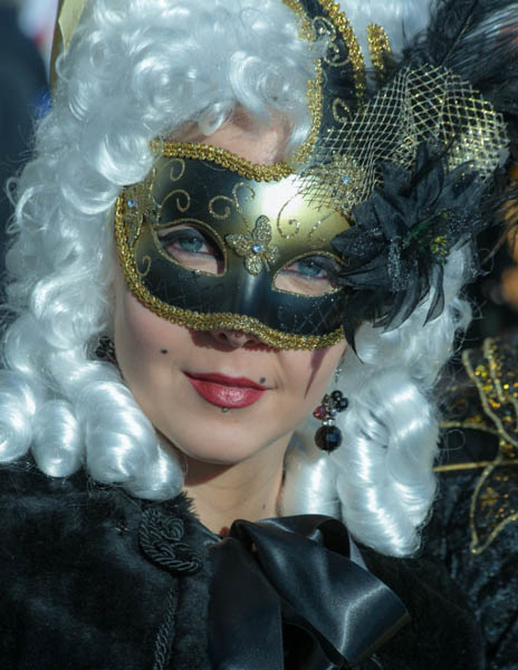10 любопытных фактов о Венецианском карнавале можно, карнавала, во время, маски, чтобы, маску, из самых, девушек, очень, масок, довольно, именно, праздник, Правда, носили, «Полет, просто, Сегодня, Также, костюмов