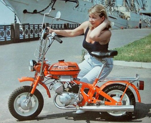 Реклама мопедов в СССР 