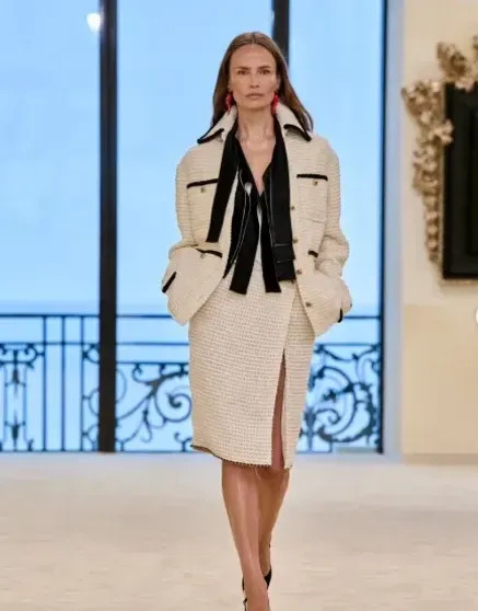 Наташа Поли показала бэкстейдж круизного показа Chanel Chanel, Блази, Матье, ПолиНаташа, креативного, подиум, директора, многие, модель, этого, модного, первой, моделиНапомним, получить, конце, стало, чтобы, известно, культового, теперь
