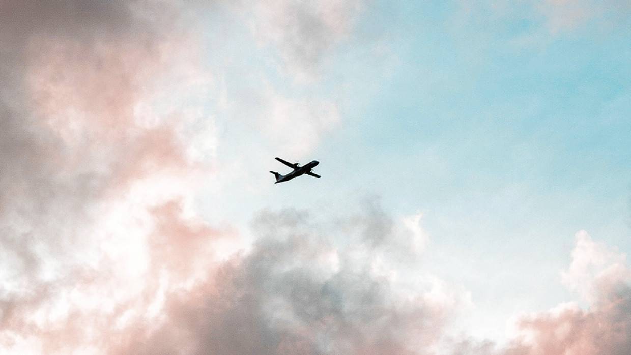 Boeing-777 из Пунта-Каны готовится к аварийной посадке в международном аэропорту Шереметьево