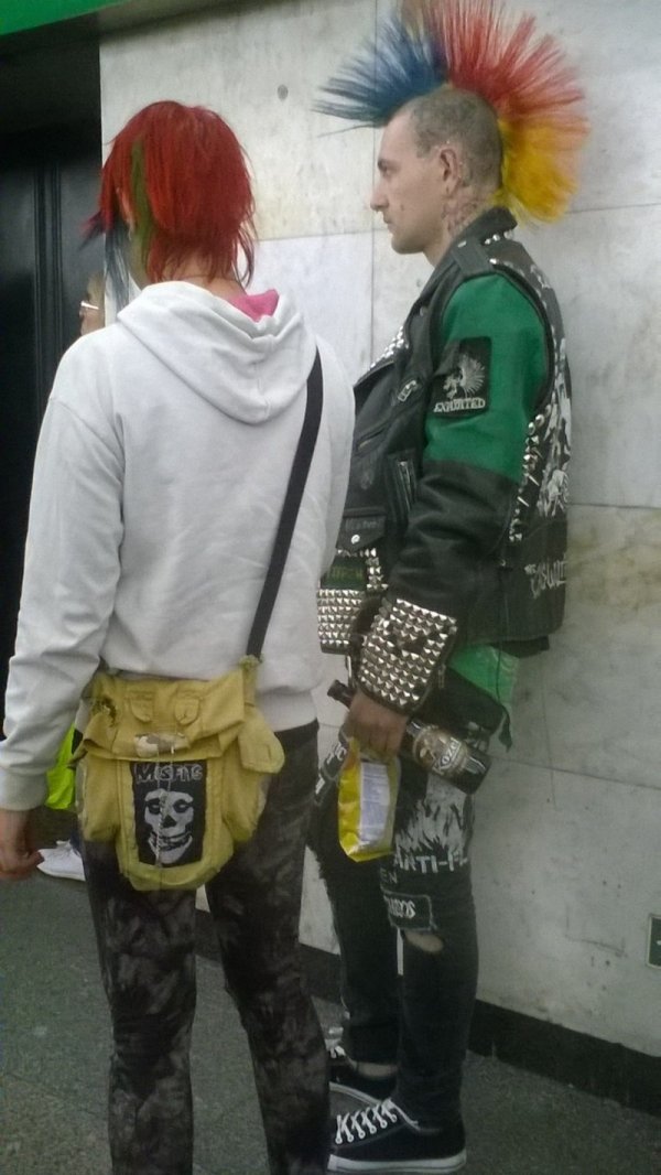 Модники и чудаки из метрополитена Модники и чудаки из метрополитена позитив,смешные картинки,юмор