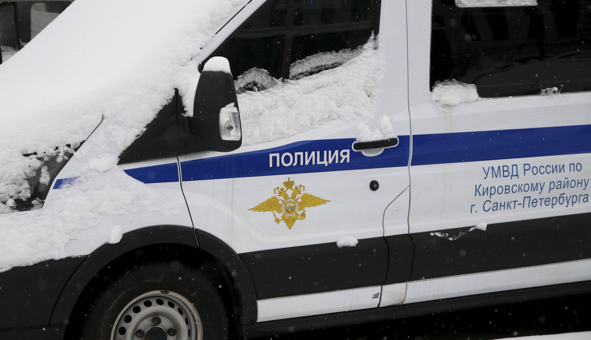 В Петербурге задержанный пытался свести счеты с жизнью в отделе полиции