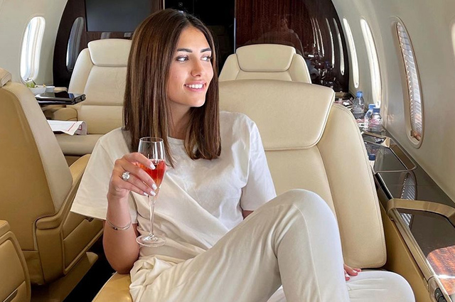 От Сингапура до Монте-Карло: где отдыхают дочки российских миллиардеров этим летом