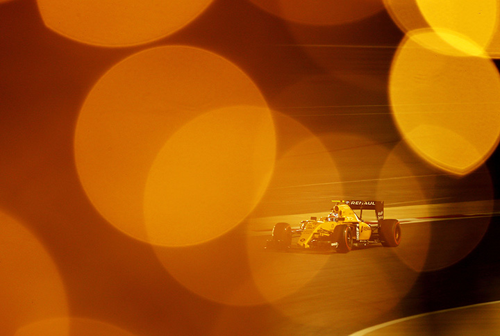 Зачем в Формуле-1 проводят ночные гонки Зачем в Формуле-1 проводят ночные гонки автомобили,автомобиль,автоновости,машины