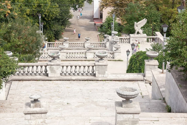 В Керчи без особых торжеств открыли Митридатские лестницы 