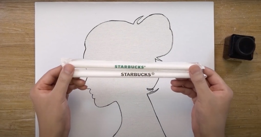 Удивительная картина: техника рисования соломкой Starbucks