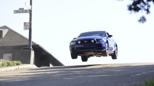 Что делать, если подлетел на «лежачем полицейском»